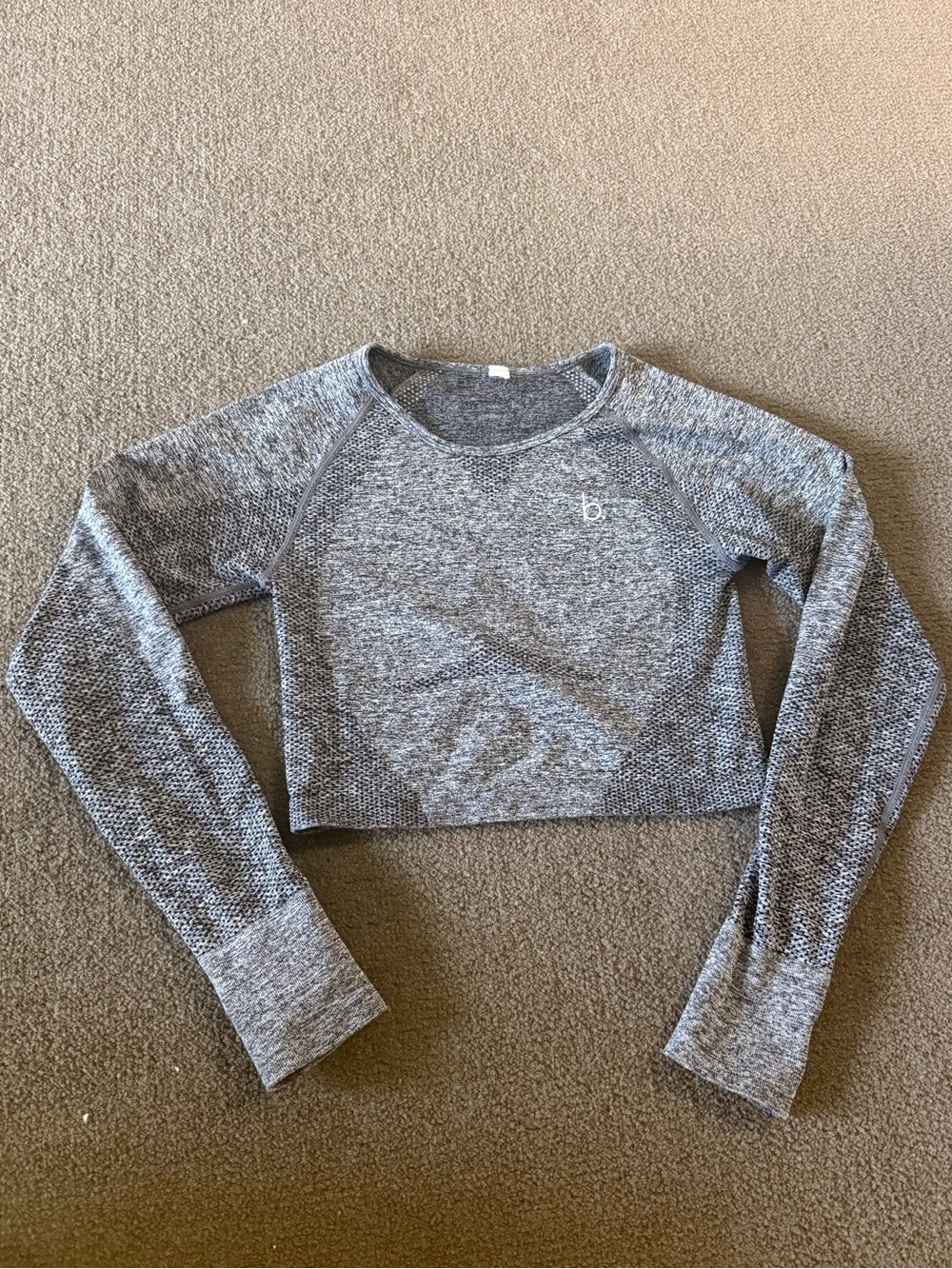 Grey Cropped Long-Sleeve Workout Top